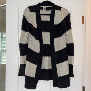 Roxy Striped Cardigan GUC